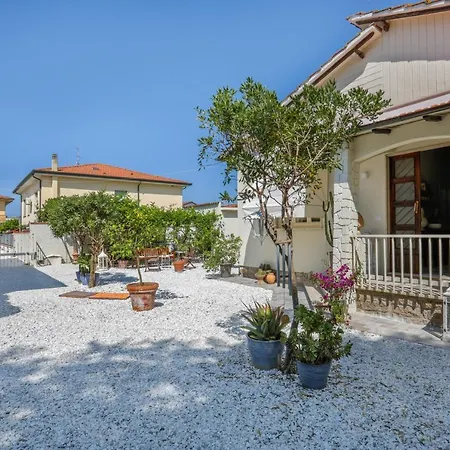 I Levrieri Guest house *