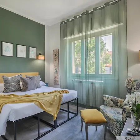 Guest house I Levrieri Torre del Lago Puccini